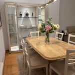 Lacado de Salón en Barcelona, Antes y Después Después del lacado: resultado de la renovación de los muebles del salón realizada por Lacados Barcelona.